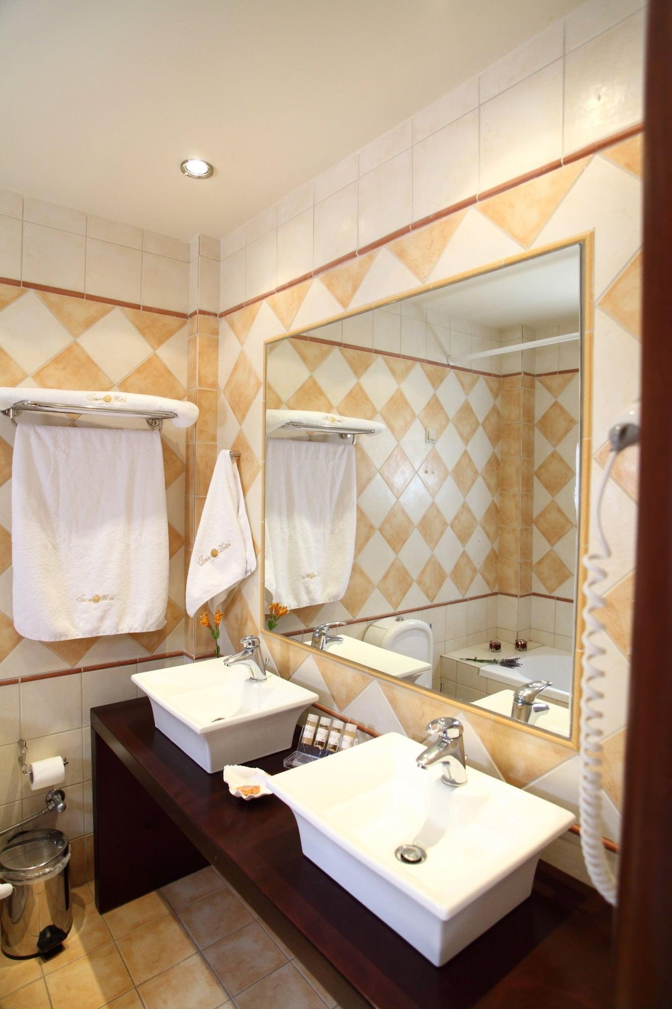 Hotel Tesoro Нікіана Екстер'єр фото