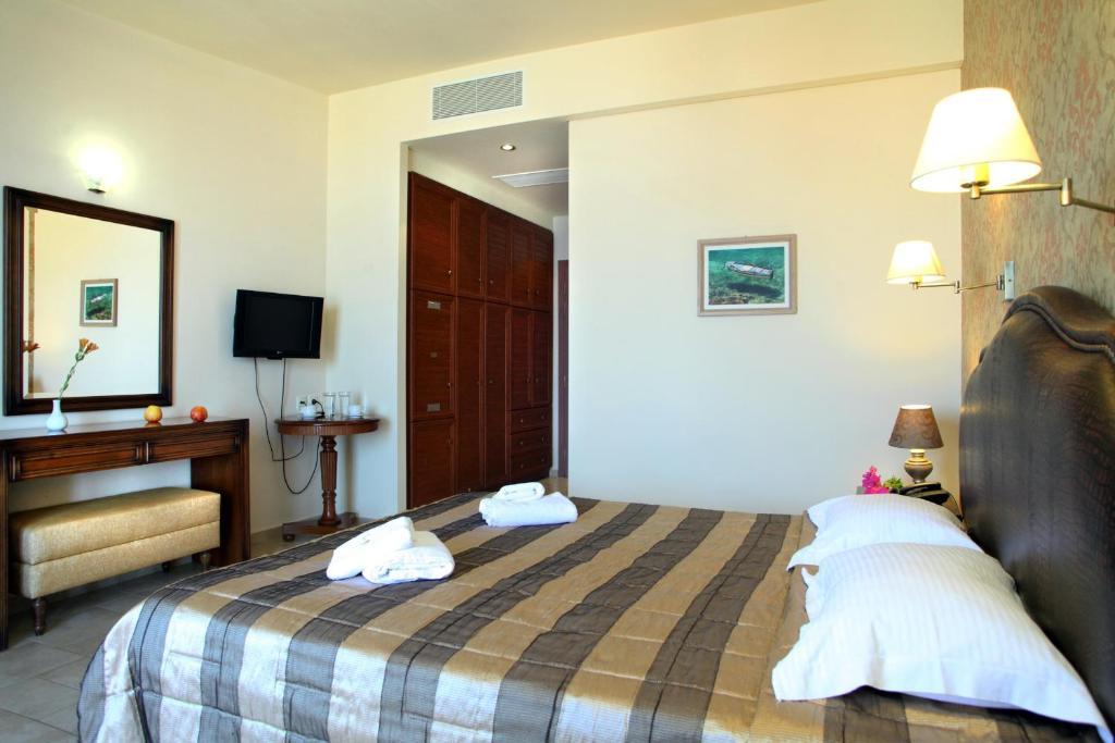 Hotel Tesoro Нікіана Номер фото