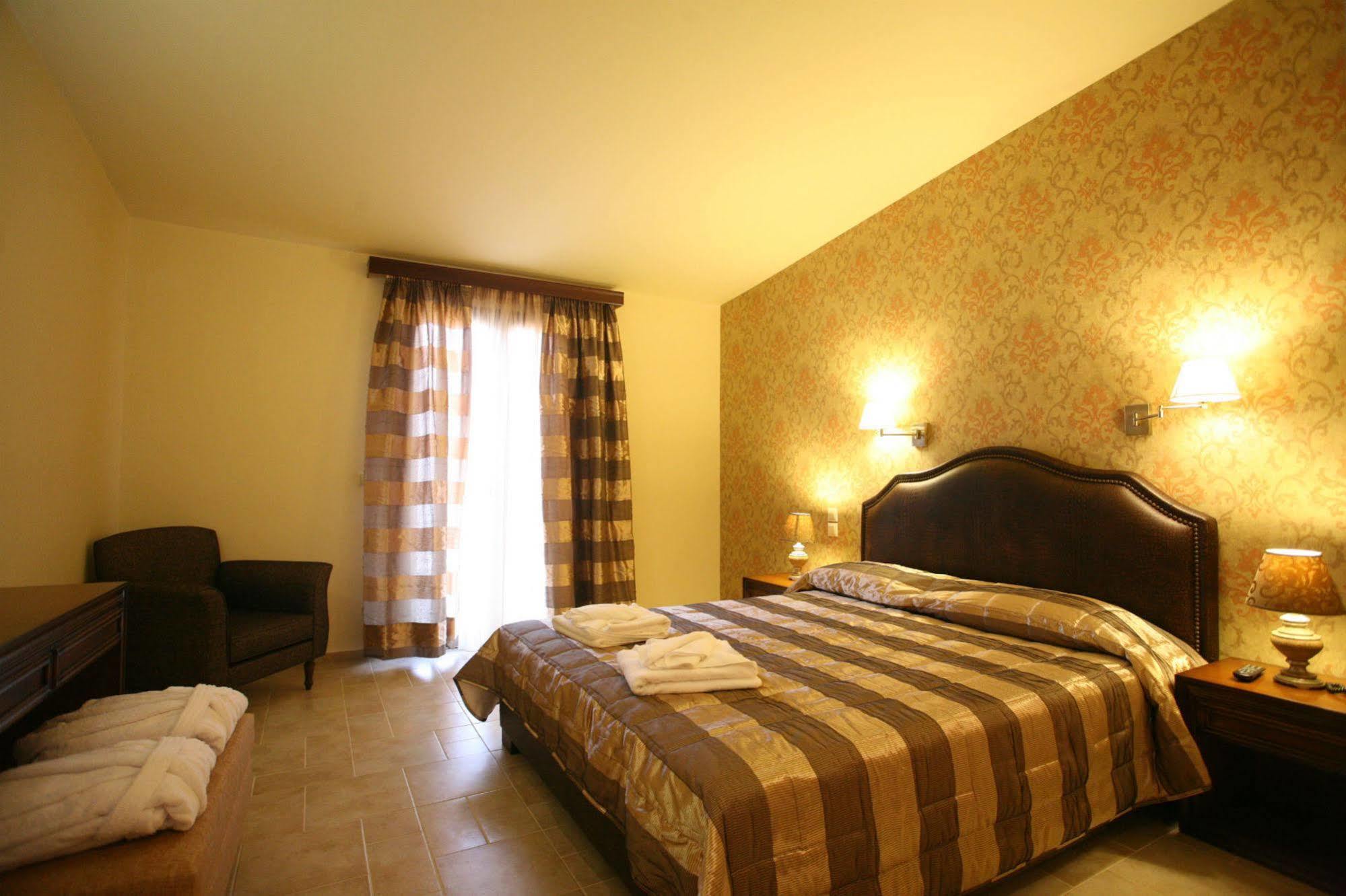 Hotel Tesoro Нікіана Екстер'єр фото